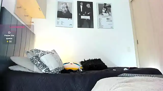 hollyprincess_2 live sex cam