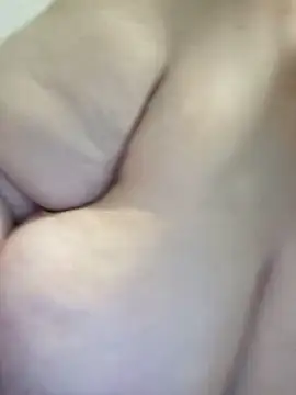 023thickandjuicy07 webcam