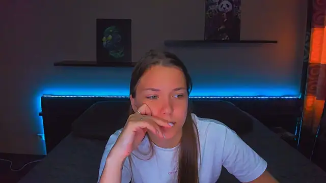 AlexaBarkley webcam