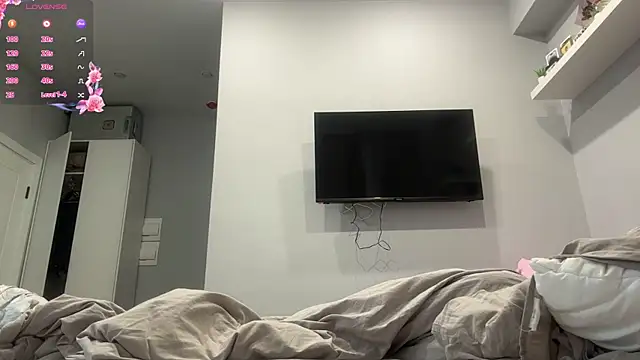 selena_favn