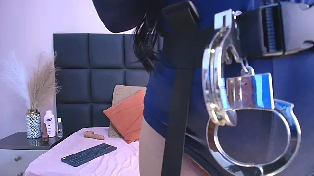selenelujan - SeleneLujan's free webcam - UK Sex Cams
