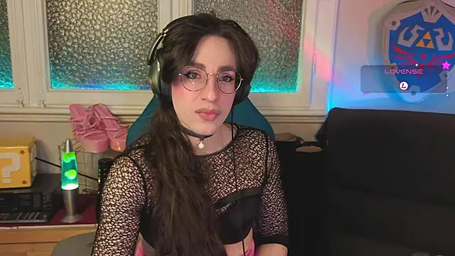 Zesty_Peach webcam
