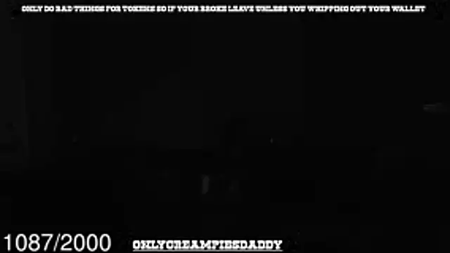 onlycreampiesdaddy webcam