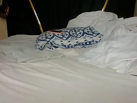 petite_cuteass webcam