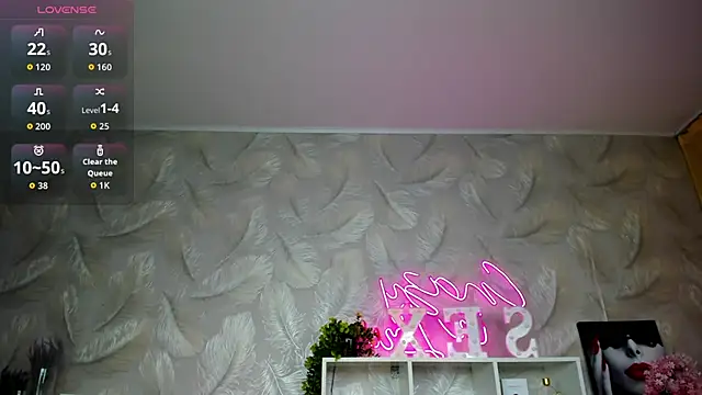 SofyLoves webcam