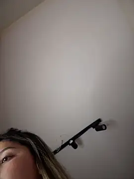lunablossom_ webcam