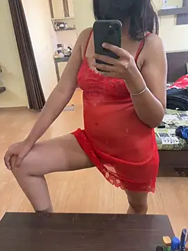 indianshycouple