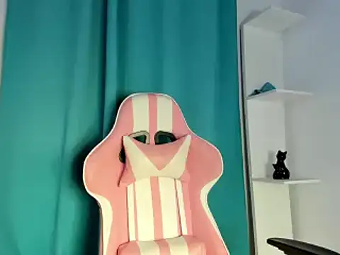 Black_shai01 webcam