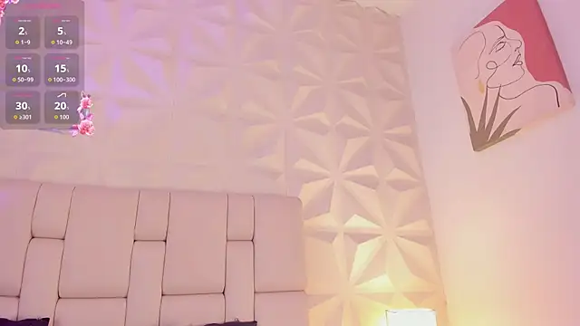 Nyxee_ webcam