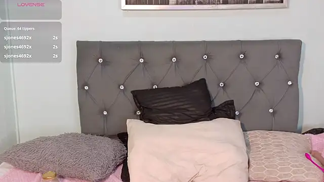 IvonnyBon_gh webcam