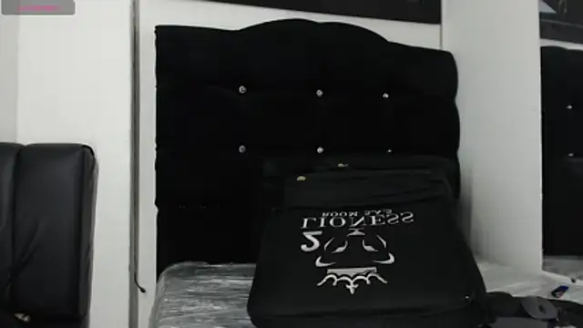 karla_lovera webcam