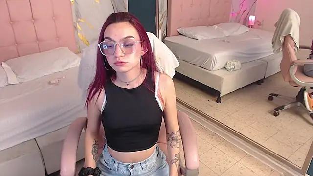 Red_kytty6 webcam