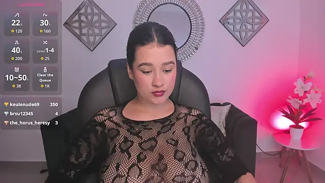 Emi_Roseth webcam
