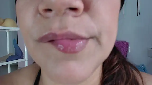 emiligrey_ webcam
