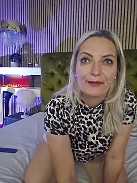 LadyTouch webcam