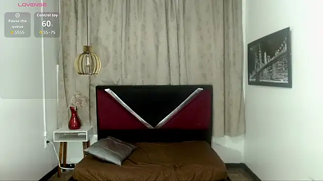 luisa__torres webcam