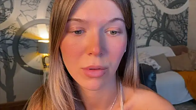 viviann_evans webcam