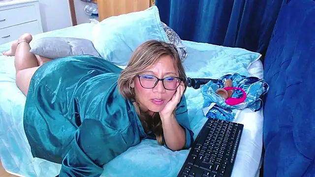 mondirty70 webcam