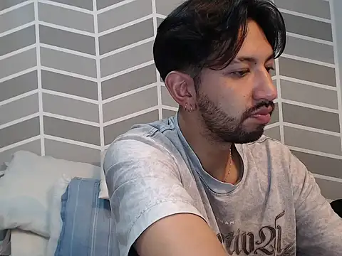 thomass1018 webcam