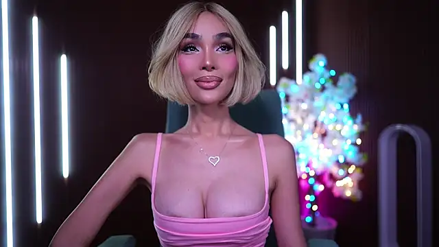 xxforyoureyesonlyxx webcam