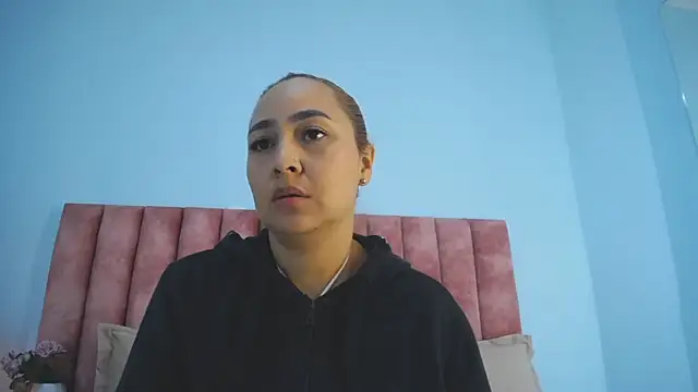 nana_levy webcam