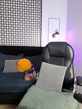 Amber_gold_ webcam