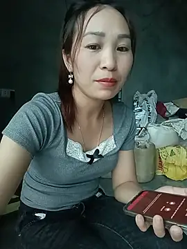 thobaby112 - Thobaby112's free webcam - UK Sex Cams