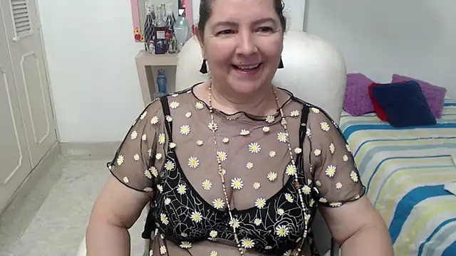 leonela_69 webcam