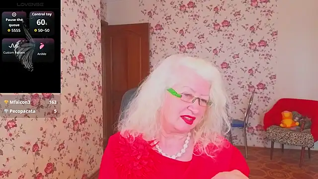 maya_mayflower - Maya_Mayflower's free webcam - UK Sex Cams