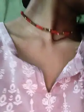 eshwari_chopra - Eshwari_Chopra's free webcam - UK Sex Cams