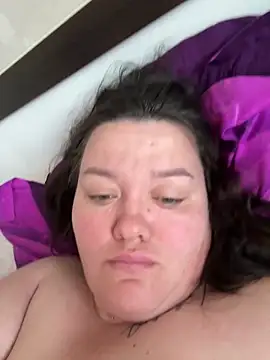 SunnyLeila2101 webcam