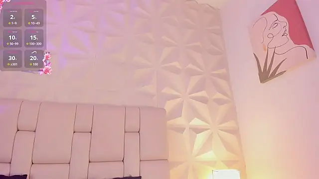 Nyxee_ webcam