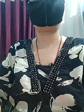 Aishwaryaa_69 webcam