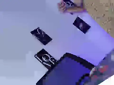 your_hottest_kim webcam