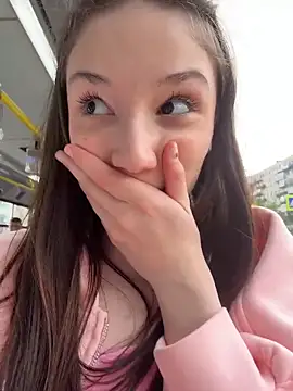 hiding-mila