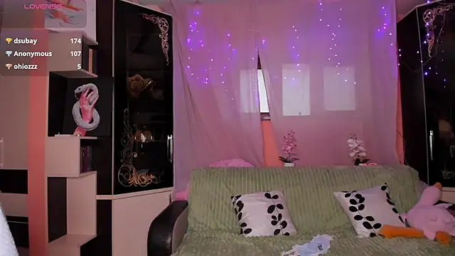 Luna_Reid webcam