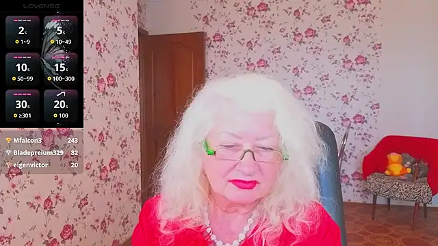 Maya_Mayflower webcam