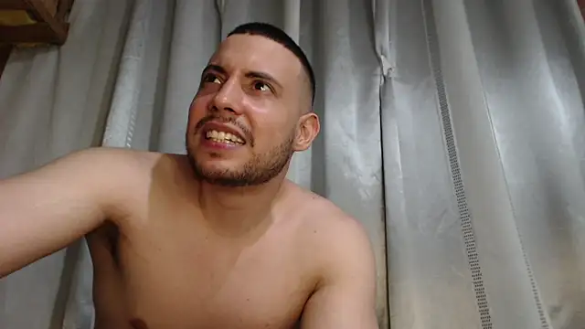 Armando_2002 webcam