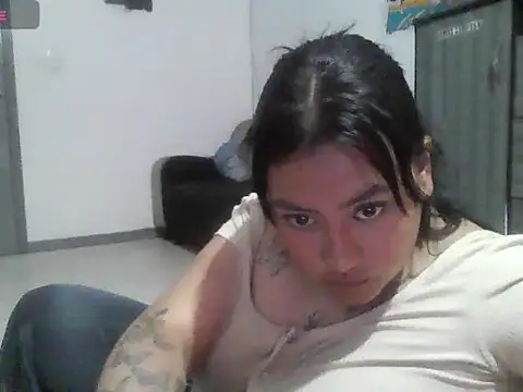 Alaia_moretti webcam