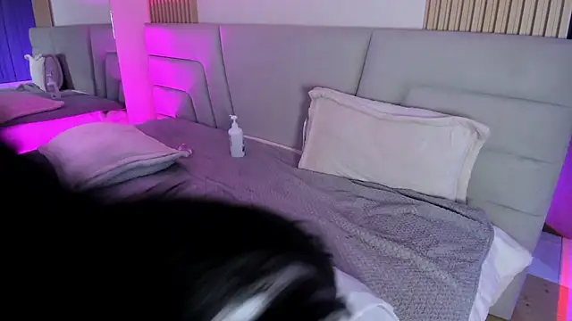 Miss_Loise webcam