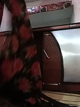 Deepjakolirr webcam