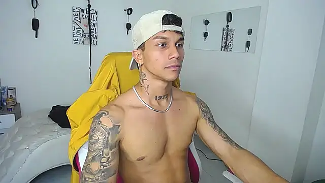 Leonard_Price webcam