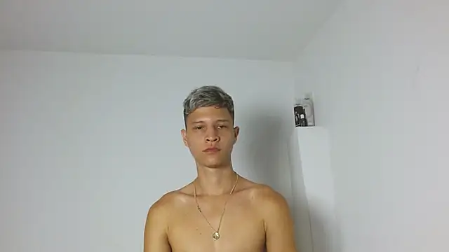 Twinkcock22 webcam