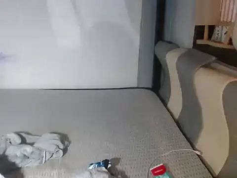 xpinaywildgirlxx webcam