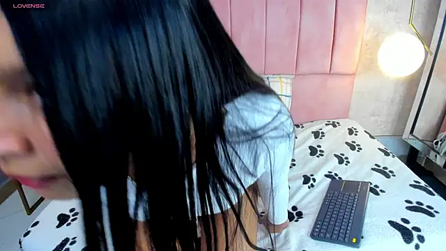 magic_jess_ webcam