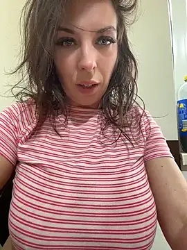 Almmaxxxx webcam