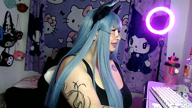 lussyevans24 webcam