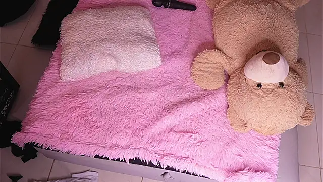zoey-fox webcam