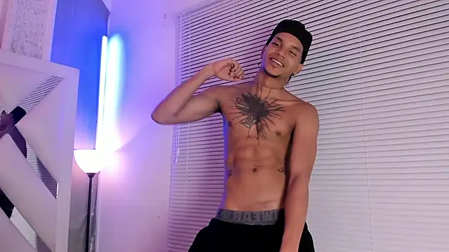 kai_storm77 - Kai_storm77's free webcam - UK Sex Cams
