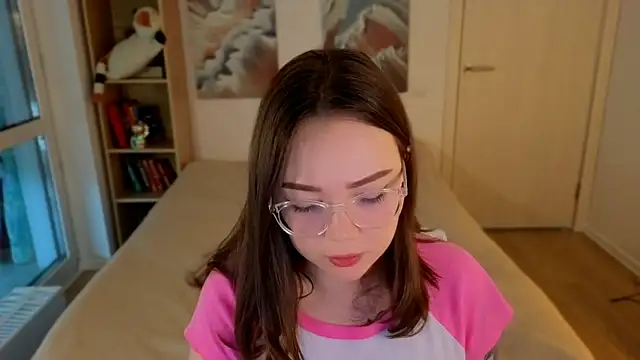 MilenaSaint webcam